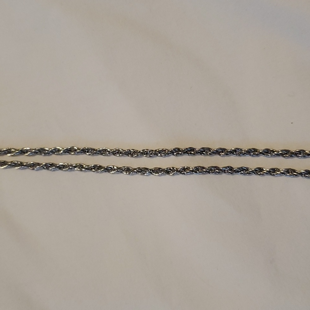 NECKLACE - Picture 4 of 4